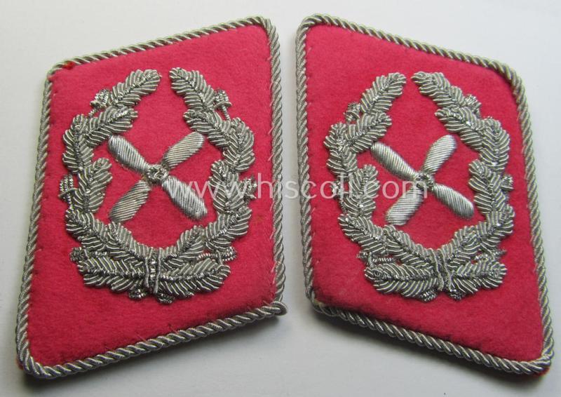 Stunning - fully matching and actually extremely rarely encountered! - pair of WH (Luftwaffe) collar-tabs (ie. 'Kragenspiegel') as was specifically intended for usage by a: 'Flieger-Hauptstabsingenieur' (being a rank similar to: 'Oberst')