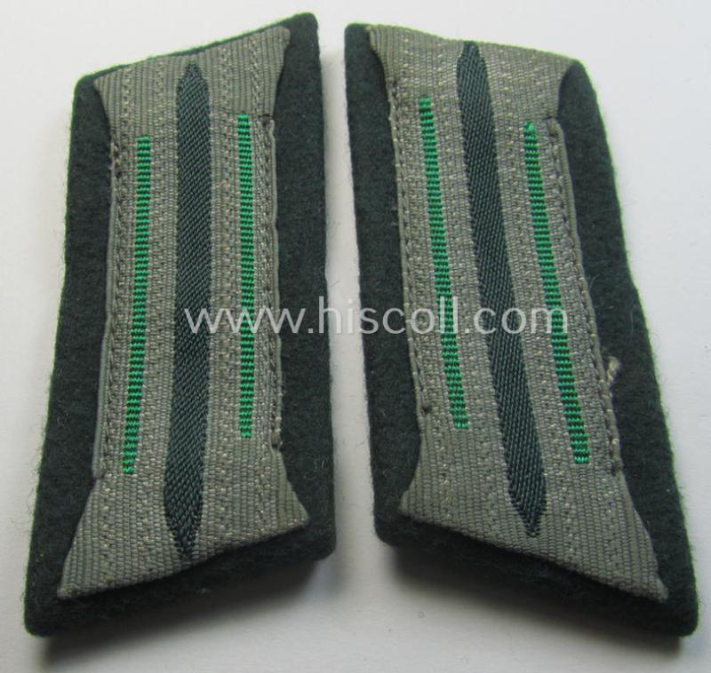 Superb - fully matching! - pair of pre-war-period WH (Heeres) 'M36' (ie. 'M40'-) type collar-patches (ie. 'Einheitskragenspiegel') as piped in the green-coloured branchcolour as intended for usage by a: 'Soldat der Jäger- o. Gebirgsjäger-Truppen'