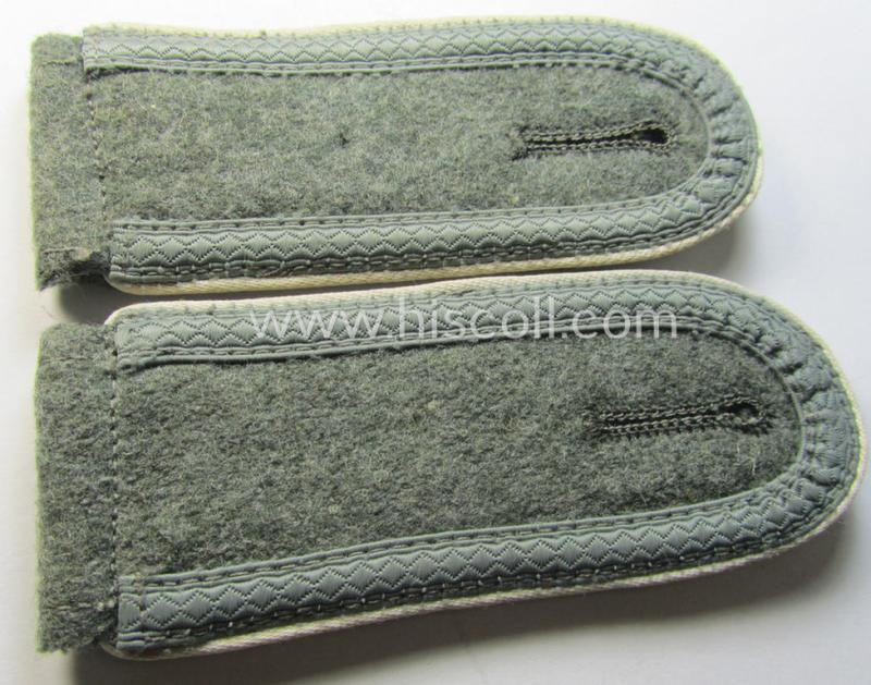 Superb - and fully matching! - pair of WH (Heeres), early- (ie. mid-) war-period- (ie. 'M40- o. M43'-) pattern NCO-type shoulderstraps as piped in the white-coloured branchcolour as was intended for an: 'Uffz. eines Infanterie-Rgts.'