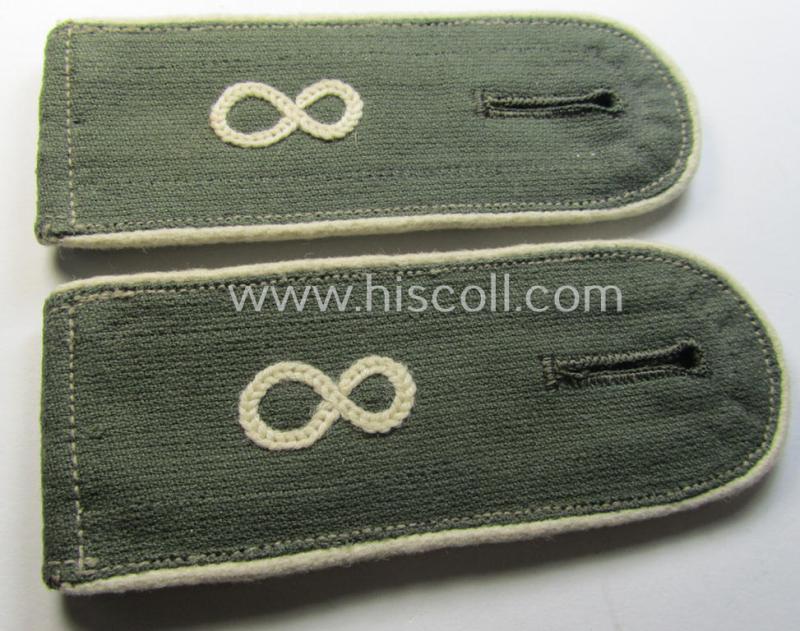 Hiscoll Military Antiques Attractive And Fully Matching Pair Of