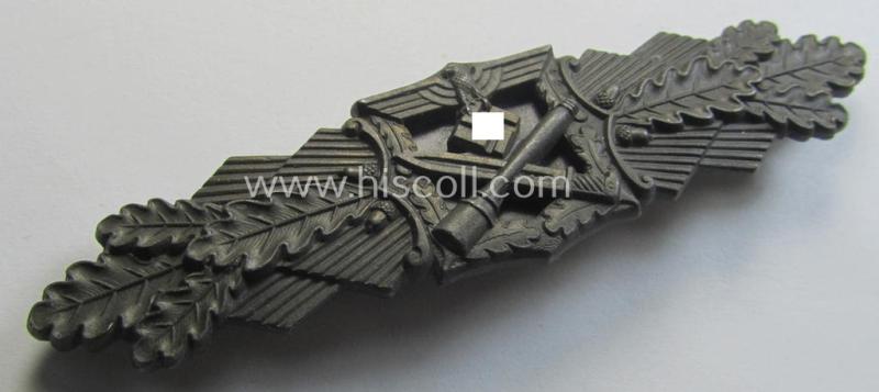 Superb, 'Nahkampfspange in Bronze' (or: bronze-class close-combat clasp ie. CCC) being a (typical) non-maker-marked- and/or minimally converse-shaped specimen as was (I deem) produced by the maker- (ie. 'Hersteller') 'Steinhauer & Lück'