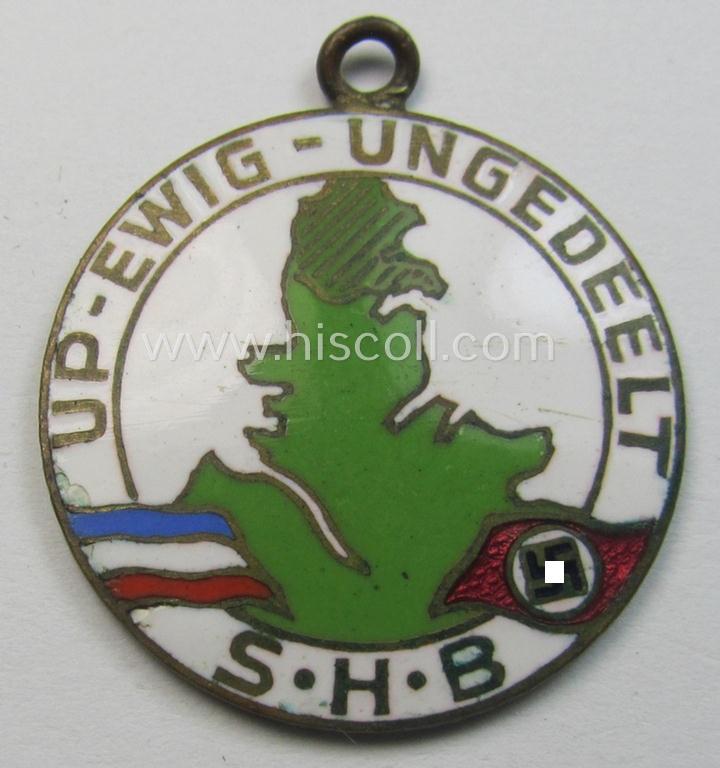 Never before encountered, TR-period and enamelled 'hanger' depicting a map of Schleswig-Holstein and two flags coupled with the text: 'Up-Ewig-Ungedeelt - S.H.B.'