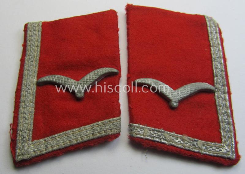 Pair of WH (Luftwaffe) enlisted-mens'- (ie. NCO-type-) collar-patches as intended for a: 'Soldat der Flakartillerie-Truppen' (being of the specific model as intended for the great-coat ie. 'Mantel')