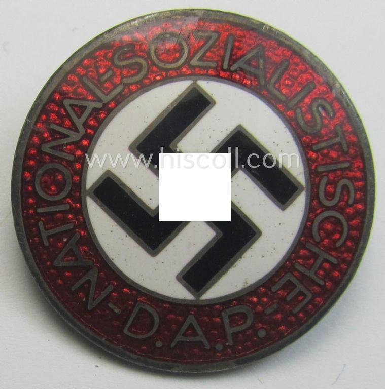 'N.S.D.A.P. - Parteiabzeichen' showing the makers'-designation: 'RzM' and/or: 'M1/101'