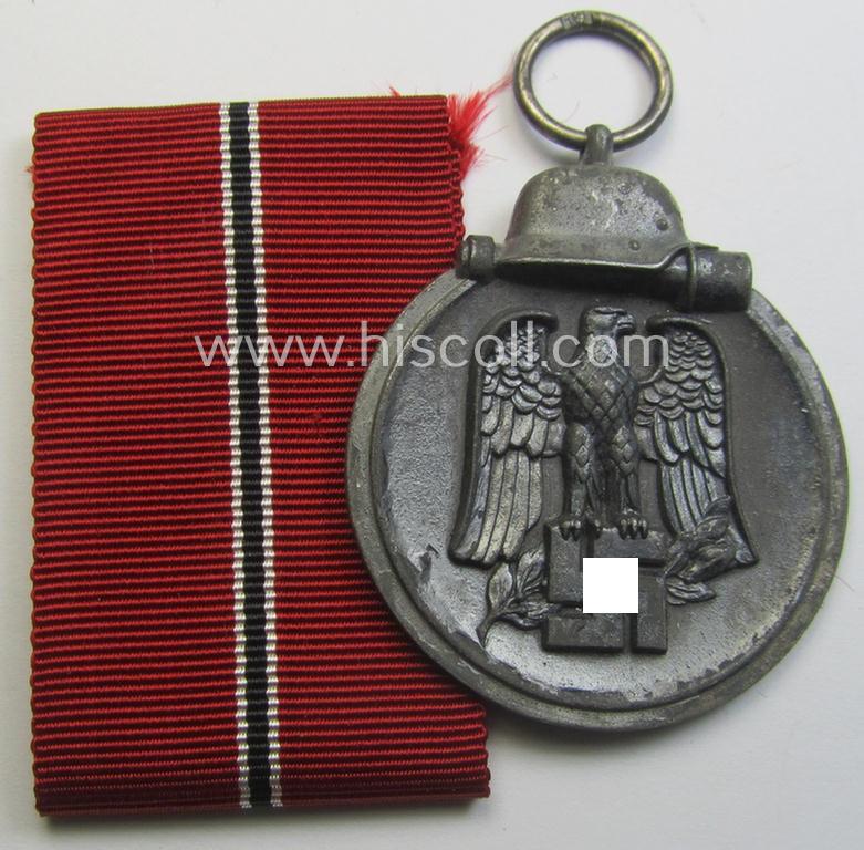 Medal-set: 'Winterschlacht im Osten 1941-42' being a maker- (ie. '19'-) marked specimen by the maker: 'E. Ferdinand Wiedmann'