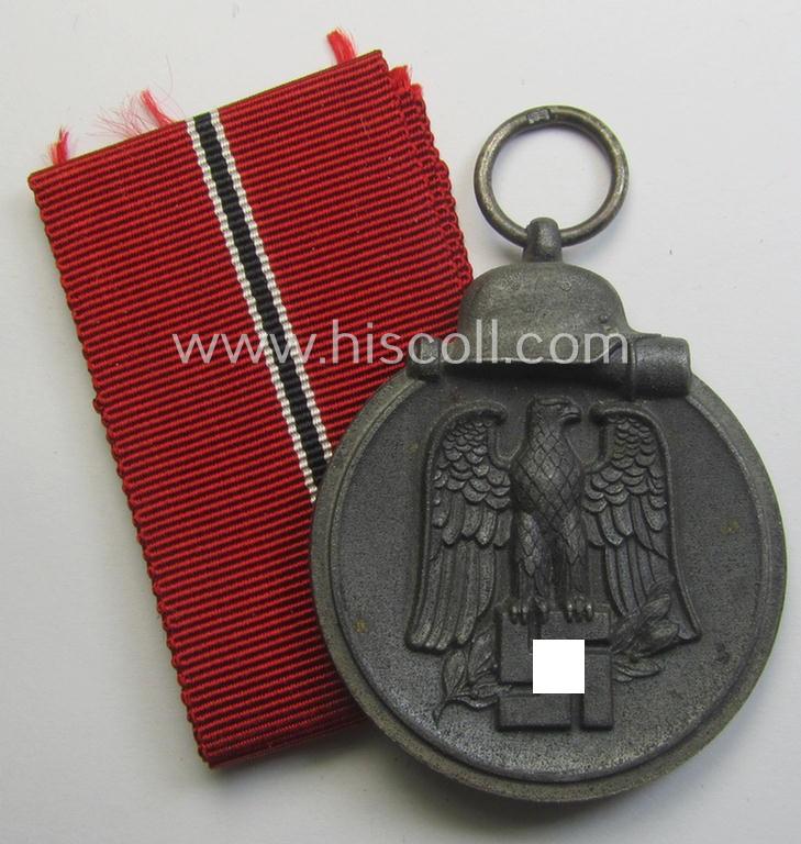 Medal-set: 'Winterschlacht im Osten 1941-42' being a maker- (ie. '13'-) marked specimen by the maker: 'Gustav Brehmer'