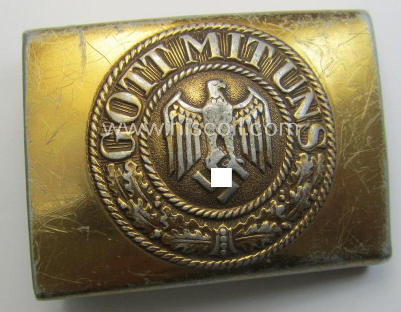 WH (Kriegsmarine) somewhat darker golden-toned- and/or aluminium-based belt-buckle (being a maker- ie.: 'R.S. & S.'-marked example that comes in a moderately used condition)