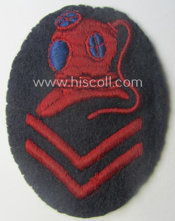 WH (Kriegsmarine) neatly machine-embroidered, so-called: career- ie. specialist-armbadge (ie. 'Tätigkeits-Abzeichen') as was intended to signify the: 'Sonderausbildung für Torpedotaucher'