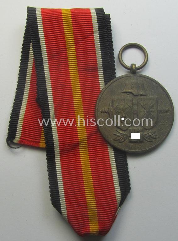 'Errinnerungsmedaille für die Spanischen Freiwilligen im Kampf gegen den Bolschevismus' being a (typical) non-maker-marked example that came mounted onto its (scarcely seen!) long-sized ribbon (ie. 'Bandabschnitt')