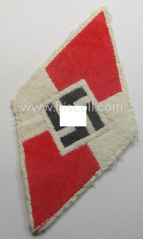 'Standard-issue'-pattern, 'Hitlerjugend'- ie. 'Bund Deutsche Mädel (HJ/BDM) so-called: 'Ärmelraute' as was executed in so-called 'BeVo'-weave pattern