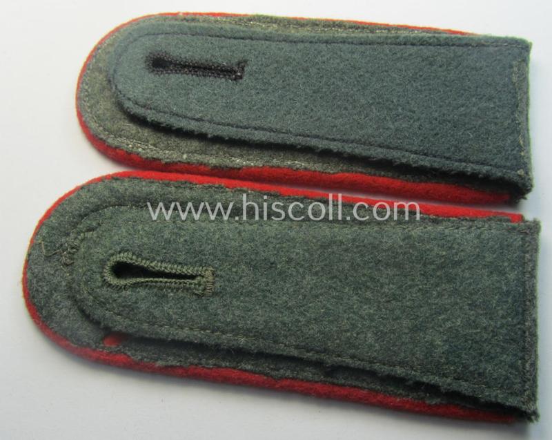 Pair of WH (Heeres) early- (ie. mid-) war-period- (ie. 'M40'- ie. 'M43'-pattern), 'standard-issued' NCO-type shoulderstraps: 'Unterwachtmeister eines (Sturm)Art.-Abts. o. Rgts.'