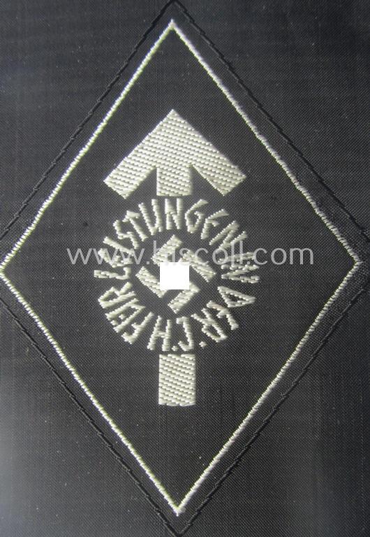 HJ- (ie. 'Hitlerjugend') 'Leistungsabzeichen in Silber in Stoff' that retains its 'RzM'-etiket