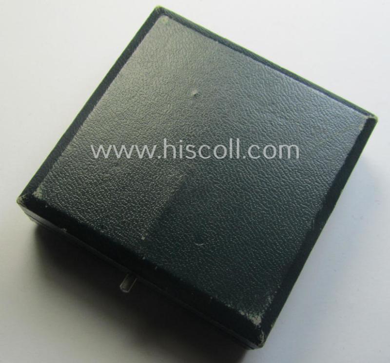 Genuine silver-based(!) honorary-badge (ie. 'Ehrenzeichen des Reichsverbandes d. Ruhestandsbeamten u. Hinterbliebenen e.V.') being a maker- (ie. 'H. Timm - Berlin'-) marked example that came stored in its period etui