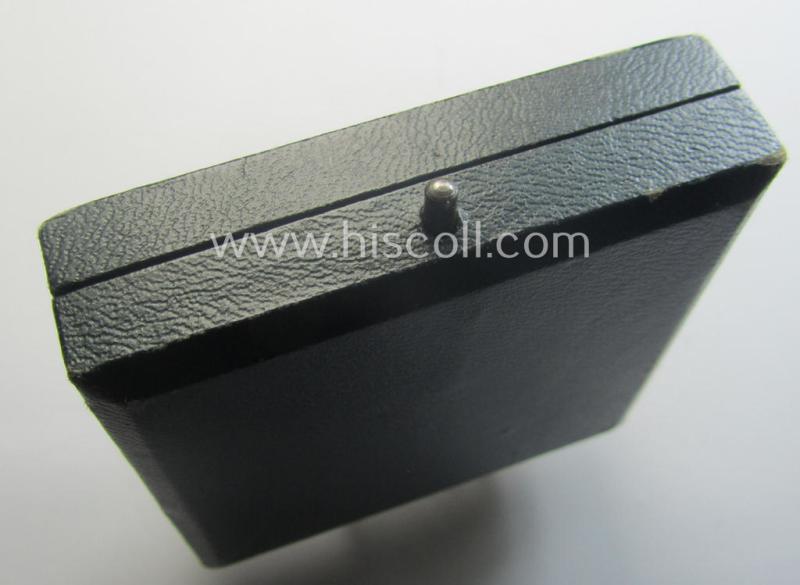 Genuine silver-based(!) honorary-badge (ie. 'Ehrenzeichen des Reichsverbandes d. Ruhestandsbeamten u. Hinterbliebenen e.V.') being a maker- (ie. 'H. Timm - Berlin'-) marked example that came stored in its period etui