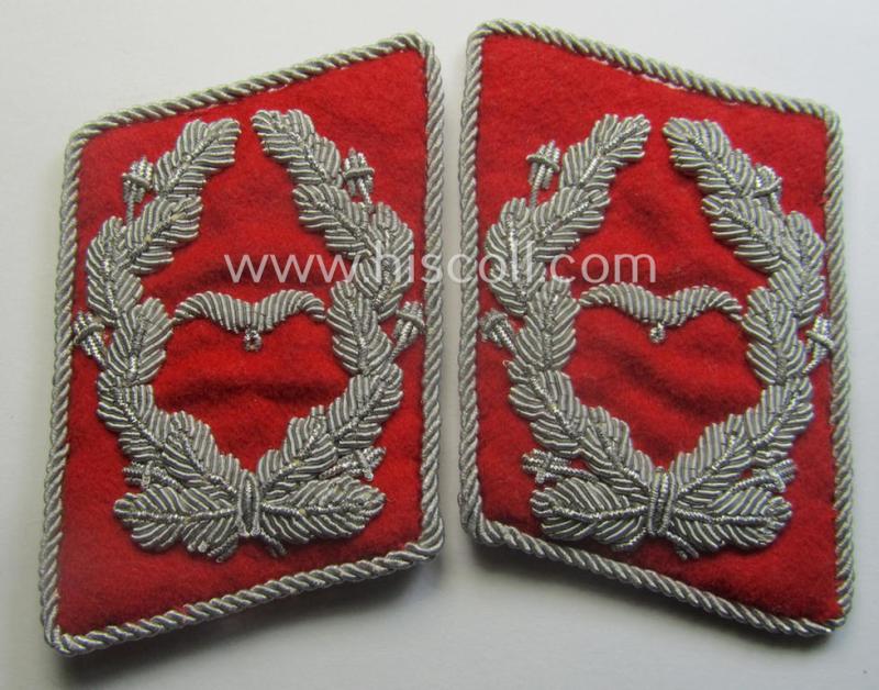 Pair of neatly hand-embroidered, WH (Luftwaffe) officers'-type collar-patches as executed in bright-red-coloured wool as was intended for usage by a: 'Major der Flak-Artillerie-Trpn.'