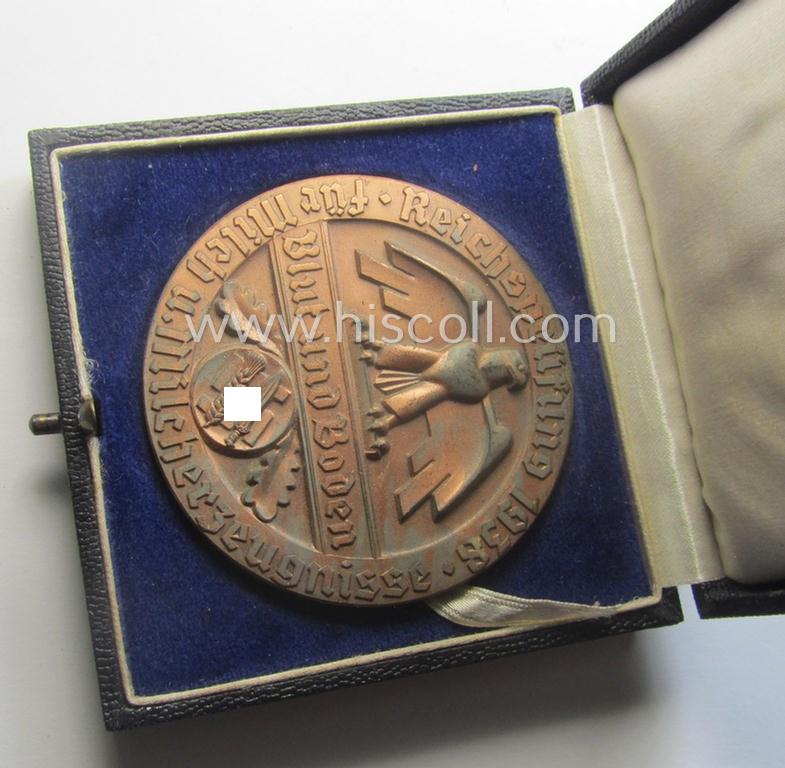 Reddish-bronze-toned, 'Reichsnährstand'- (ie. 'RNSt.'-) related, commemorative-award-plaque entitled: 'Reichsprüfung für Milch u. Milcherzeugnisse - Blut und Boden - 1938 - Sauermilch-Käse' and that comes stored in its period etui