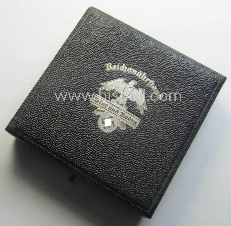 Reddish-bronze-toned, 'Reichsnährstand'- (ie. 'RNSt.'-) related, commemorative-award-plaque entitled: 'Reichsprüfung für Milch u. Milcherzeugnisse - Blut und Boden - 1938 - Sauermilch-Käse' and that comes stored in its period etui