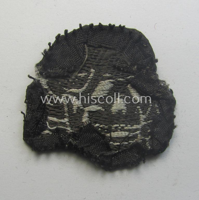 Superb - and nowadays rarely encountered! - Waffen-SS, 'BeVo'-woven-style skull- and cap-eagle-set (ie. 'Totenkopf- u. Adler-Effektensatz für Schiffchen o. Einheitsfeldmütze') that comes in a moderately used- and/or cap-removed, condition