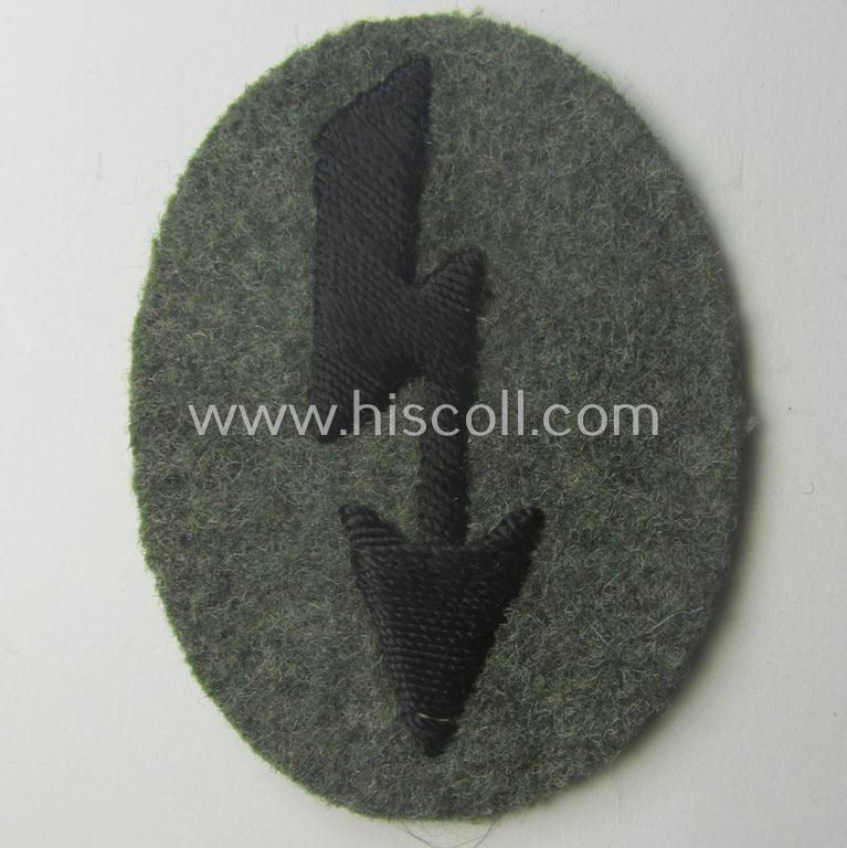 WH (Heeres) trade- and/or special-career insignia ie. hand-embroidered signal-blitz: 'Pionier-Trpn.'