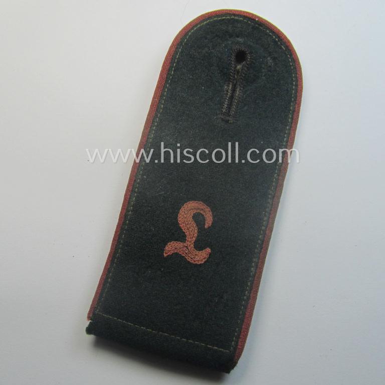 Single, early-period (ie. 'M40-pattern and/or rounded-styled), WH (Heeres) 'cyphered', EM-type shoulderstrap as was intended for a: 'Soldat u. Mitglied eines Panzer-Lehr-Rgts.'